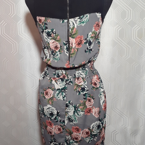(Love Notes) Ladies No Sleeve Flowered Dress SizeS - Picture 3 of 6